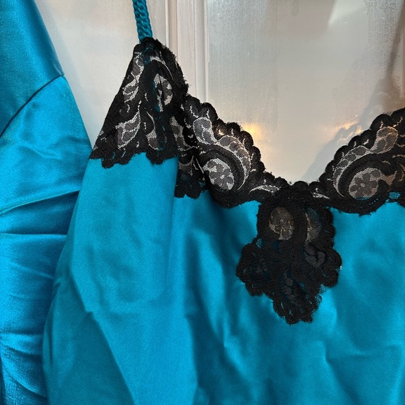 Vintage Victoria’s Secret Gold Label Teddy & Robe Set Size Medium M Ocean Blue - Picture 3 of 15
